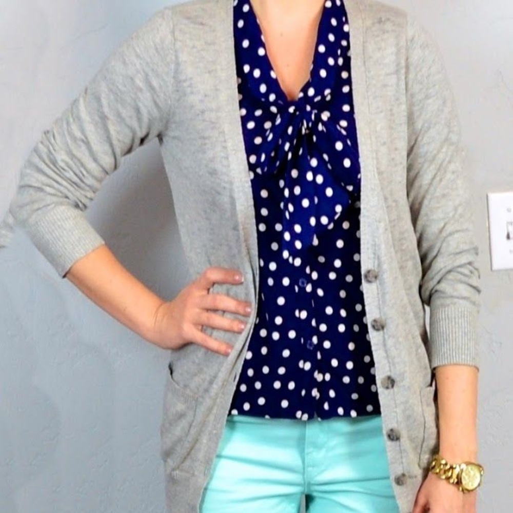 Navy polka dots raffle shirt